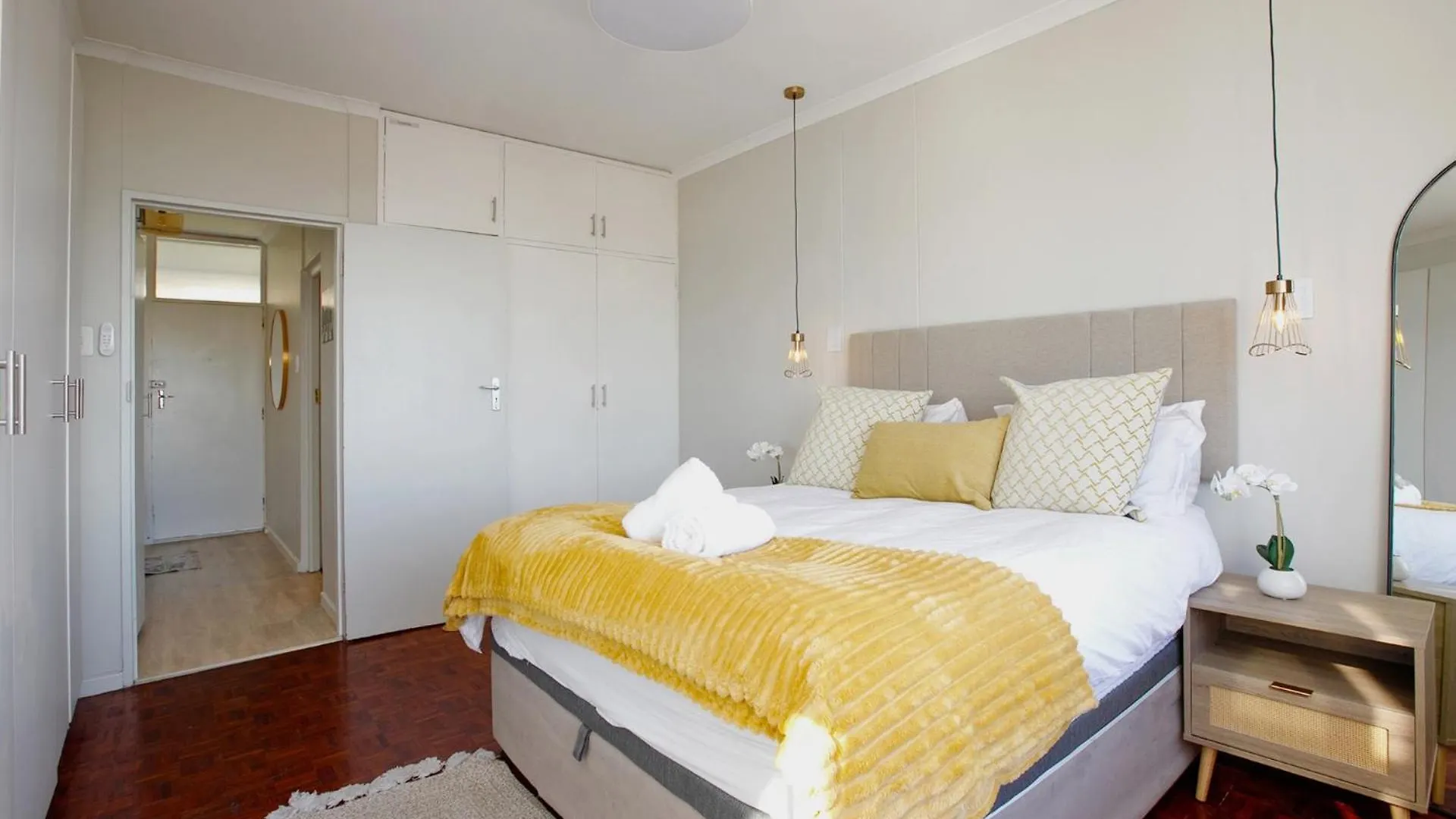 Sunny Central Green Point Apartment ケープタウン